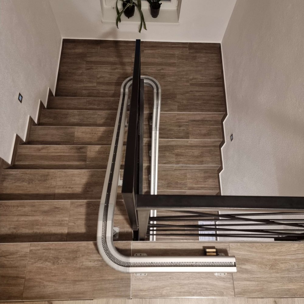 up_08