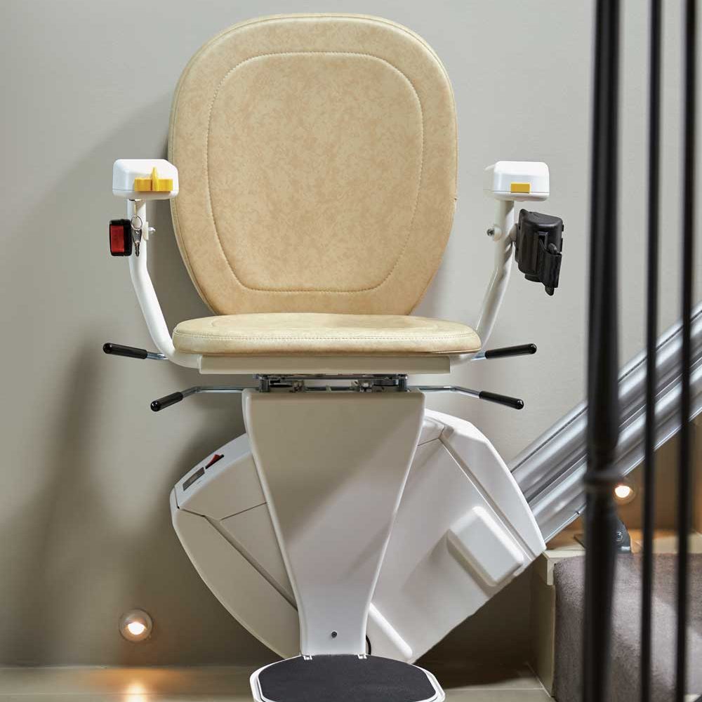 bespoke-stairlifts-synergy-straight-01-web
